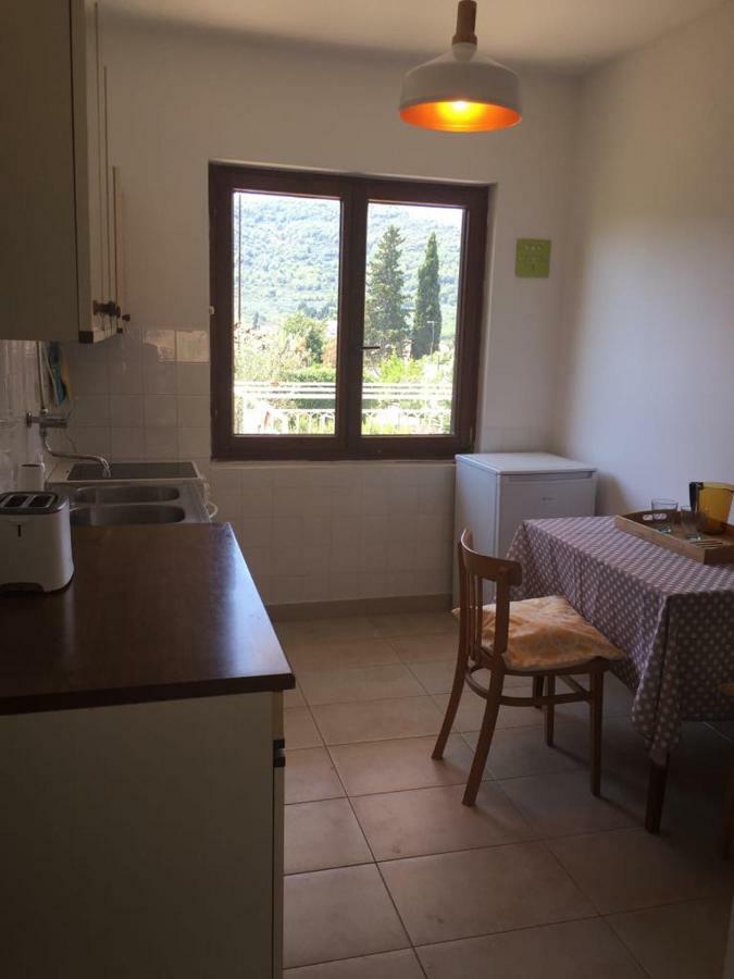 Relax Garden Apartment สตารีกราด ภายนอก รูปภาพ