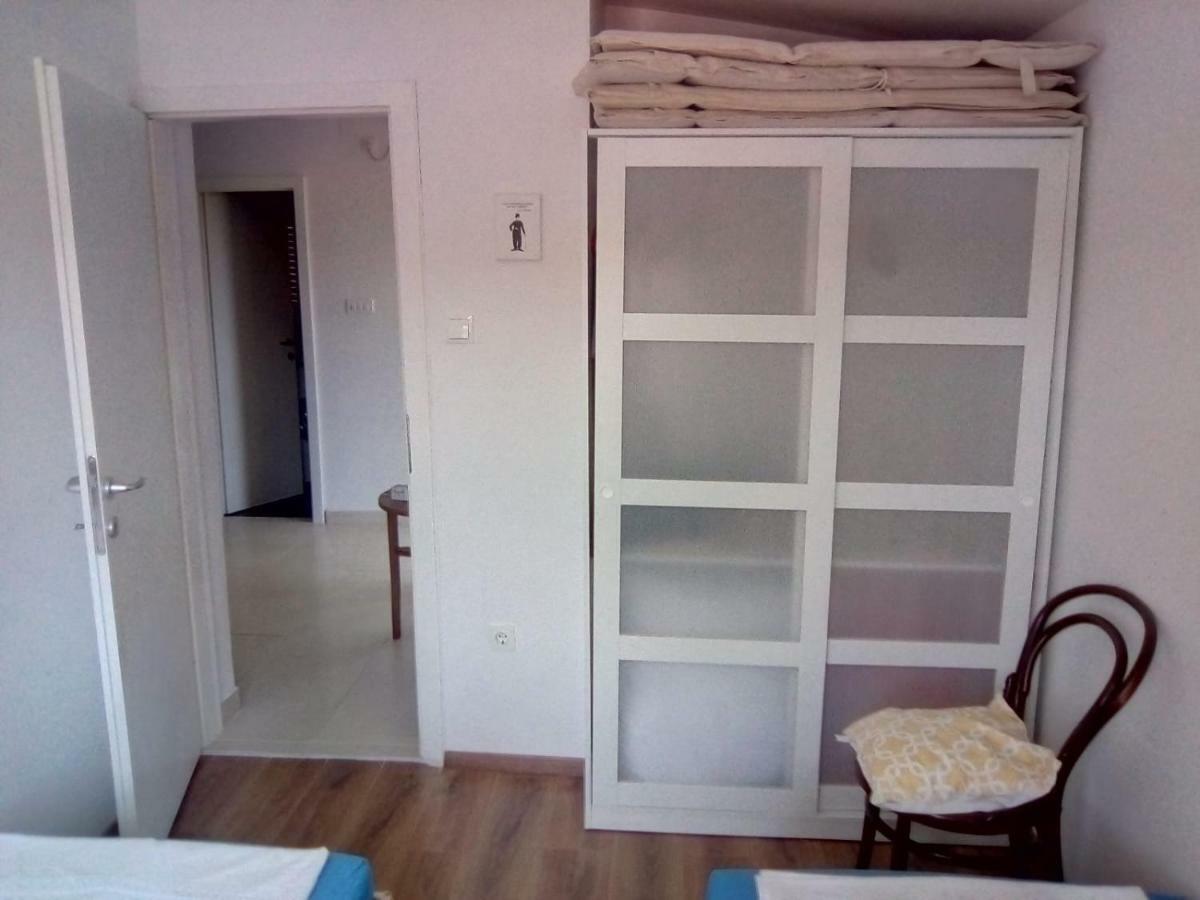 Relax Garden Apartment สตารีกราด ภายนอก รูปภาพ